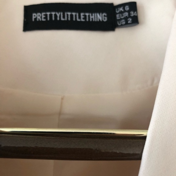 PRETTYLITTLETHING Soft Peach 🍑 Colour Belted Jacket🍑 Long Sleeves - Picture 4 of 13